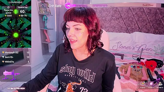 Snapshot of Sarah-Stoner chatting on 03-19-25, 07:49 Sarah-Stoner online show from 03-19-25, 07:49