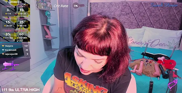 Snapshot of Sarah-Stoner chatting on 03-12-25, 07:04 Sarah-Stoner online show from 03-12-25, 07:04