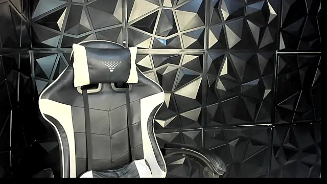 HelueHorny13 online show from 09-22-25, 05:02