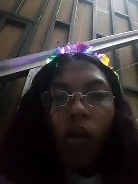 Lunita 5 online show from 11-20-25, 11:25