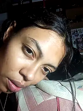 Lunita 5 online show from 11-15-25, 08:24