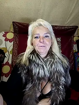 CassandraSandra44 online show from 11-26-25, 05:57