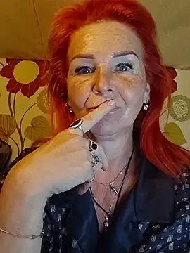 Snapshot of CassandraSandra44 chatting on 05-10-26, 03:32 CassandraSandra44 online show from 05-10-26, 03:32