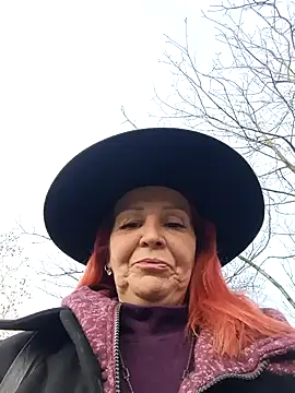 CassandraSandra44 online show from 04-10-26, 04:08