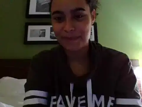 Snapshot of cinnaminnie chatting on 01-13-25, 12:30 cinnaminnie online show from 01-13-25, 12:30