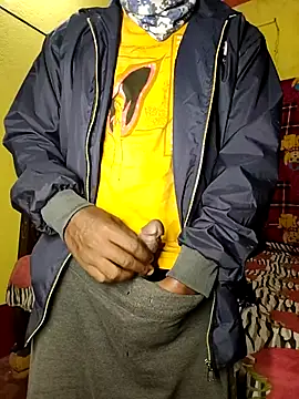 Hunter boy9 online show from 11-18-25, 12:04