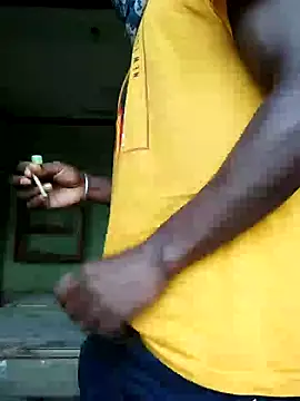 Snapshot of Hunter_boy9 chatting on 02-23-25, 01:02 Hunter boy9 online show from 02-23-25, 01:02