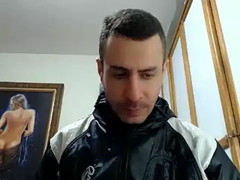 Snapshot of nicolay_74 chatting on 03-04-25, 12:29 nicolay 74 online show from 03-04-25, 12:29