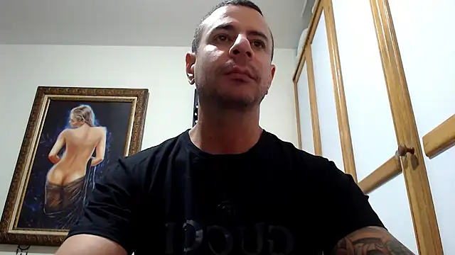 Snapshot of nicolay_74 chatting on 10-06-25, 03:24 nicolay 74 online show from 10-06-25, 03:24