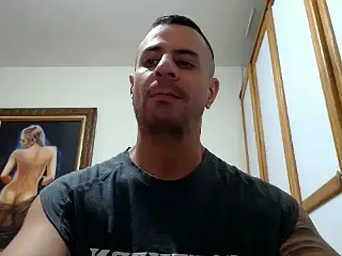 Snapshot of nicolay_74 chatting on 02-05-25, 07:10 nicolay 74 online show from 02-05-25, 07:10
