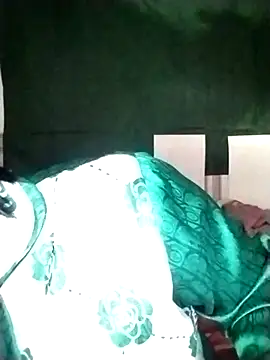 Snapshot of Thomgdee chatting on 03-16-25, 02:22 Thomgdee online show from 03-16-25, 02:22