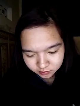 Snapshot of Thomgdee chatting on 03-19-25, 04:02 Thomgdee online show from 03-19-25, 04:02