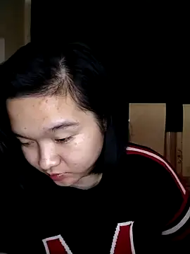 Snapshot of Thomgdee chatting on 03-08-25, 12:20 Thomgdee online show from 03-08-25, 12:20