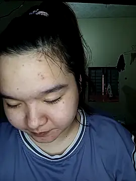 Snapshot of Thomgdee chatting on 10-06-25, 01:07 Thomgdee online show from 10-06-25, 01:07