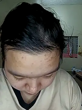 Thomgdee online show from 10-27-25, 01:28