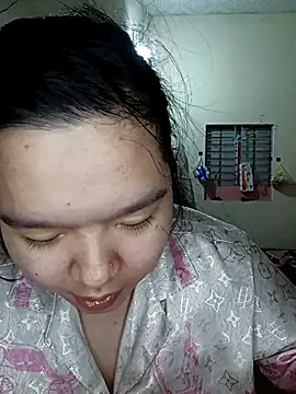 Thomgdee online show from 11-04-25, 01:31