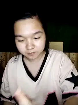 Snapshot of Thomgdee chatting on 03-03-25, 07:57 Thomgdee online show from 03-03-25, 07:57