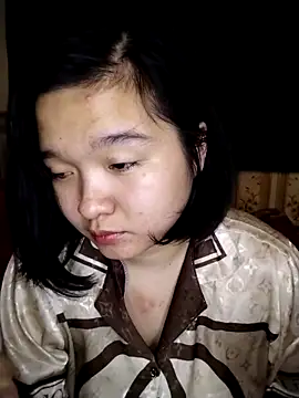 Snapshot of Thomgdee chatting on 02-28-25, 12:52 Thomgdee online show from 02-28-25, 12:52