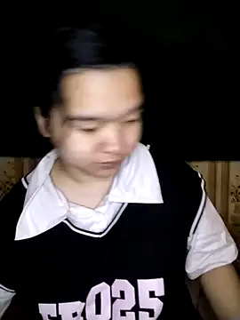 Snapshot of Thomgdee chatting on 02-22-25, 06:17 Thomgdee online show from 02-22-25, 06:17