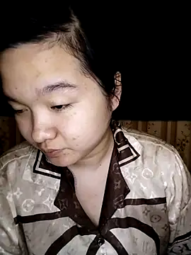 Snapshot of Thomgdee chatting on 02-20-25, 05:23 Thomgdee online show from 02-20-25, 05:23