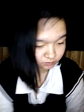Snapshot of Thomgdee chatting on 02-22-25, 04:19 Thomgdee online show from 02-22-25, 04:19