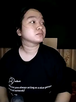 Snapshot of Thomgdee chatting on 03-02-25, 06:16 Thomgdee online show from 03-02-25, 06:16