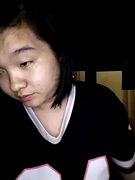 Snapshot of Thomgdee chatting on 03-01-25, 09:29 Thomgdee online show from 03-01-25, 09:29