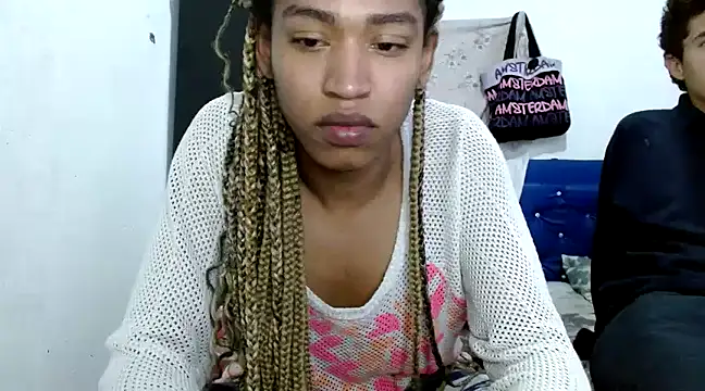 Snapshot of miriam775 chatting on 02-26-25, 03:03 miriam775 online show from 02-26-25, 03:03