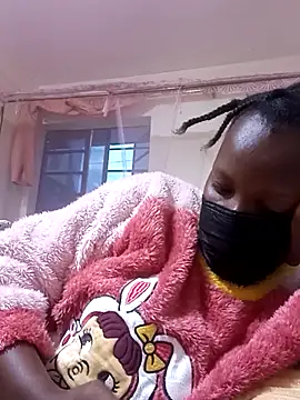 Snapshot of Ebony21_fantasy chatting on 12-21-25, 03:47 Ebony21 fantasy online show from 12-21-25, 03:47