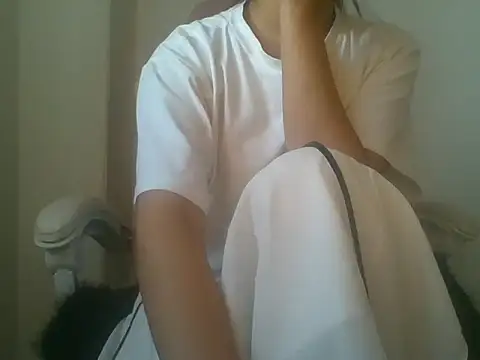 Snapshot of PARI_MAI chatting on 11-07-25, 07:35 PARI MAI online show from 11-07-25, 07:35