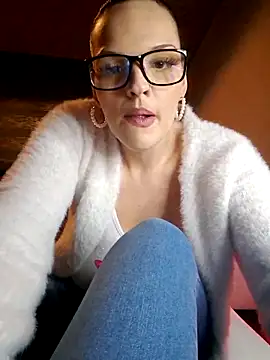 Snapshot of Jujuicy_97 chatting on 03-16-25, 06:01 Jujuicy 97 online show from 03-16-25, 06:01