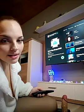 Snapshot of Jujuicy_97 chatting on 01-15-25, 07:48 Jujuicy 97 online show from 01-15-25, 07:48