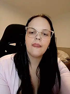 Snapshot of Jujuicy_97 chatting on 01-15-26, 05:27 Jujuicy 97 online show from 01-15-26, 05:27