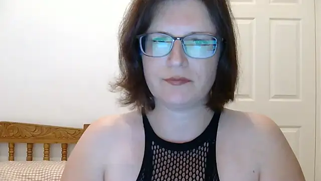 CrimsonMistress online show from 12-20-25, 10:23