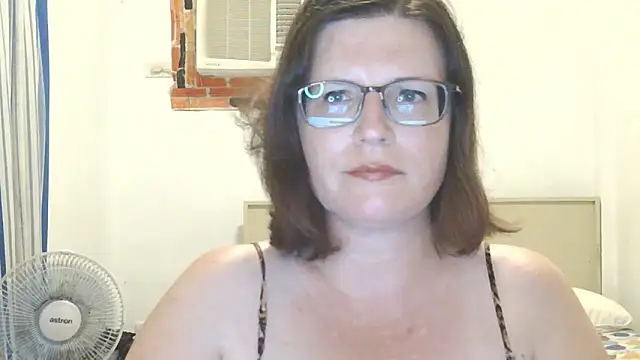 CrimsonMistress online show from 03-27-26, 04:30