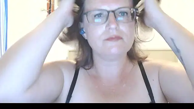 CrimsonMistress online show from 03-07-26, 10:37