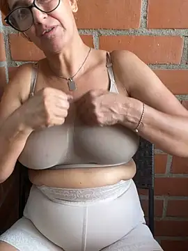 anastasia and jordan online show from 03-14-26, 09:32