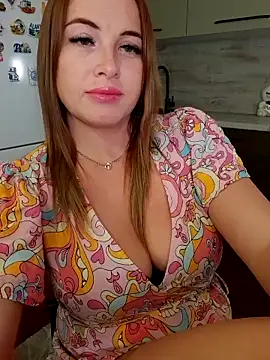 Cute Hot Alice online show from 09-28-25, 07:21