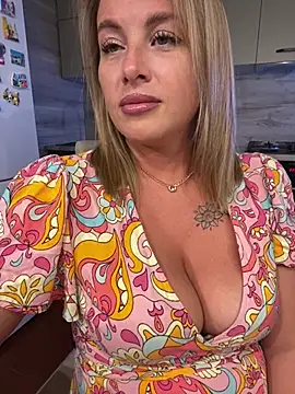 Cute Hot Alice online show from 06-27-26, 08:59