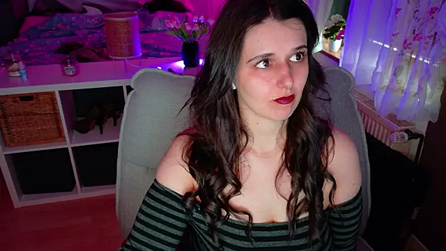 jenna-sxy19 online show from 04-10-26, 02:02