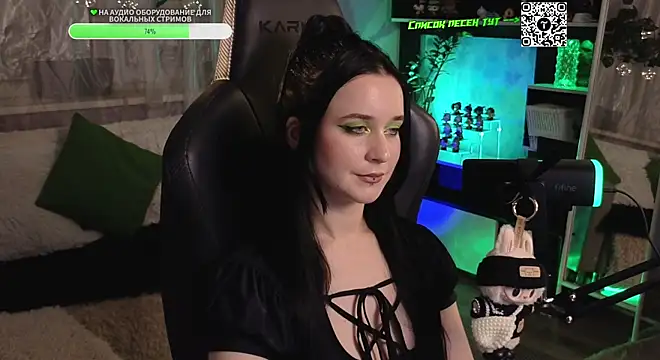 KiraLiLime online show from 10-22-25, 06:40