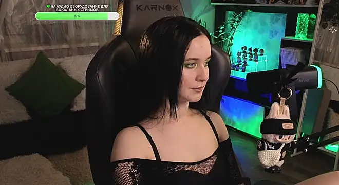 KiraLiLime online show from 10-25-25, 11:16