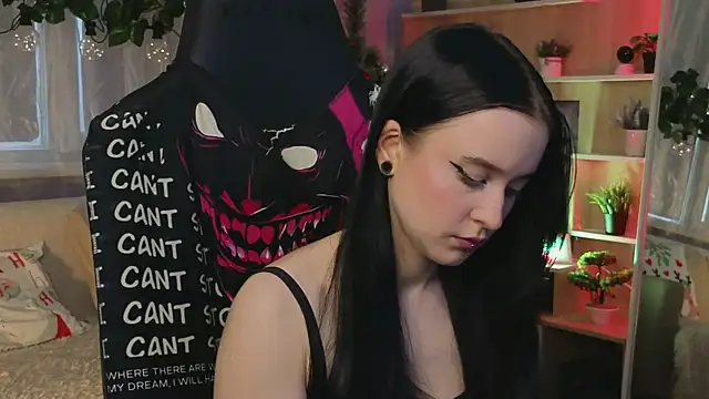 KiraLiLime online show from 03-06-25, 12:41
