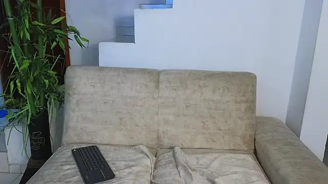 Snapshot of Lorenne_Miller chatting on 04-30-26, 03:02 Lorenne Miller online show from 04-30-26, 03:02
