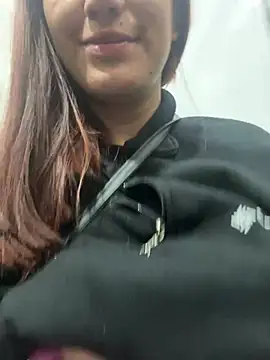 Snapshot of _KarolSmith chatting on 02-12-25, 04:11  KarolSmith online show from 02-12-25, 04:11