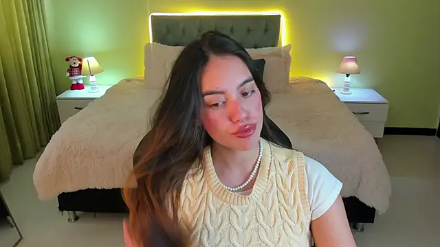  Charlotte evans 1 online show from 12-19-25, 08:55