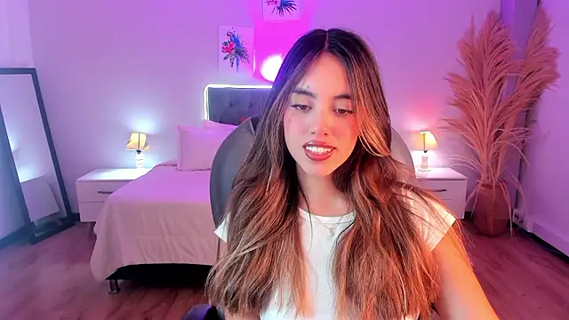  Charlotte evans 1 online show from 02-08-26, 02:37