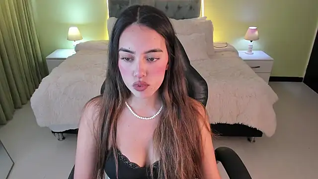  Charlotte evans 1 online show from 10-07-25, 08:43