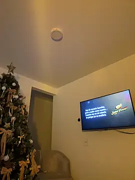 Snapshot of Jessie-pradoo chatting on 12-15-25, 10:04 Jessie-pradoo online show from 12-15-25, 10:04