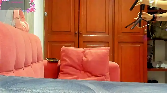 BridgetRodriguez online show from 11-17-25, 11:47